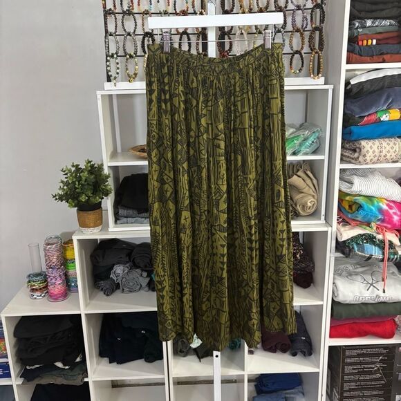 Vintage Eddie Bauer medium Olive Green Patterned Women's maxi Skirt - Picture 4 of 4